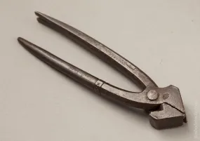 18th Century 6 3/4 inch Pliers MEDAULE DESCREUX - 69202R