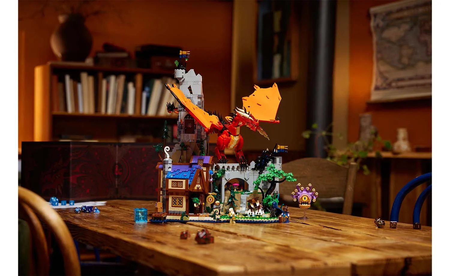 21348 | LEGO® Ideas Dungeons & Dragons: Red Dragon’s Tale