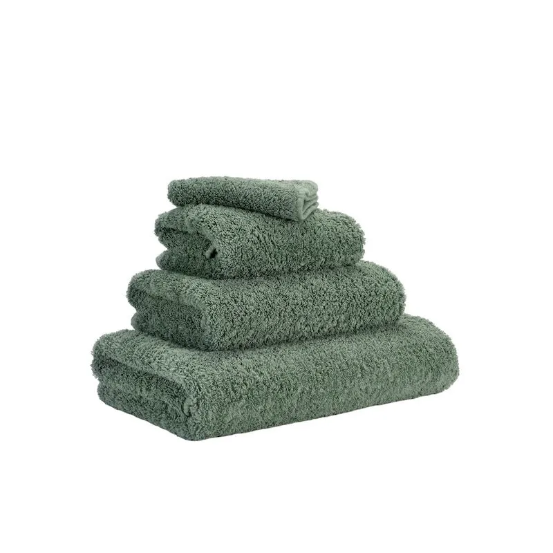 Abyss Super Pile Bath Towel 28x54 Evergreen 280