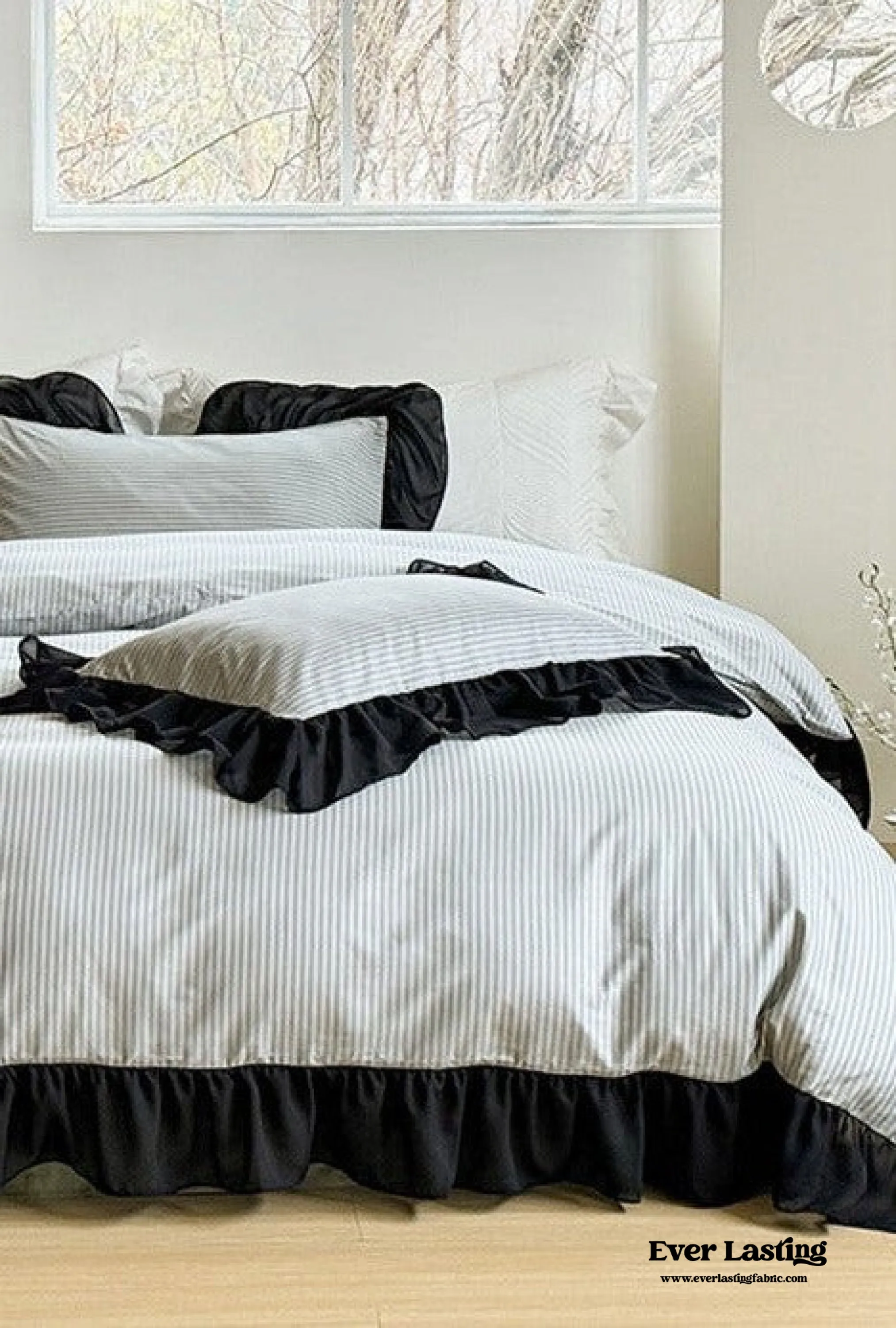 Black Lace Stripe Pastel Bedding Set / Pink