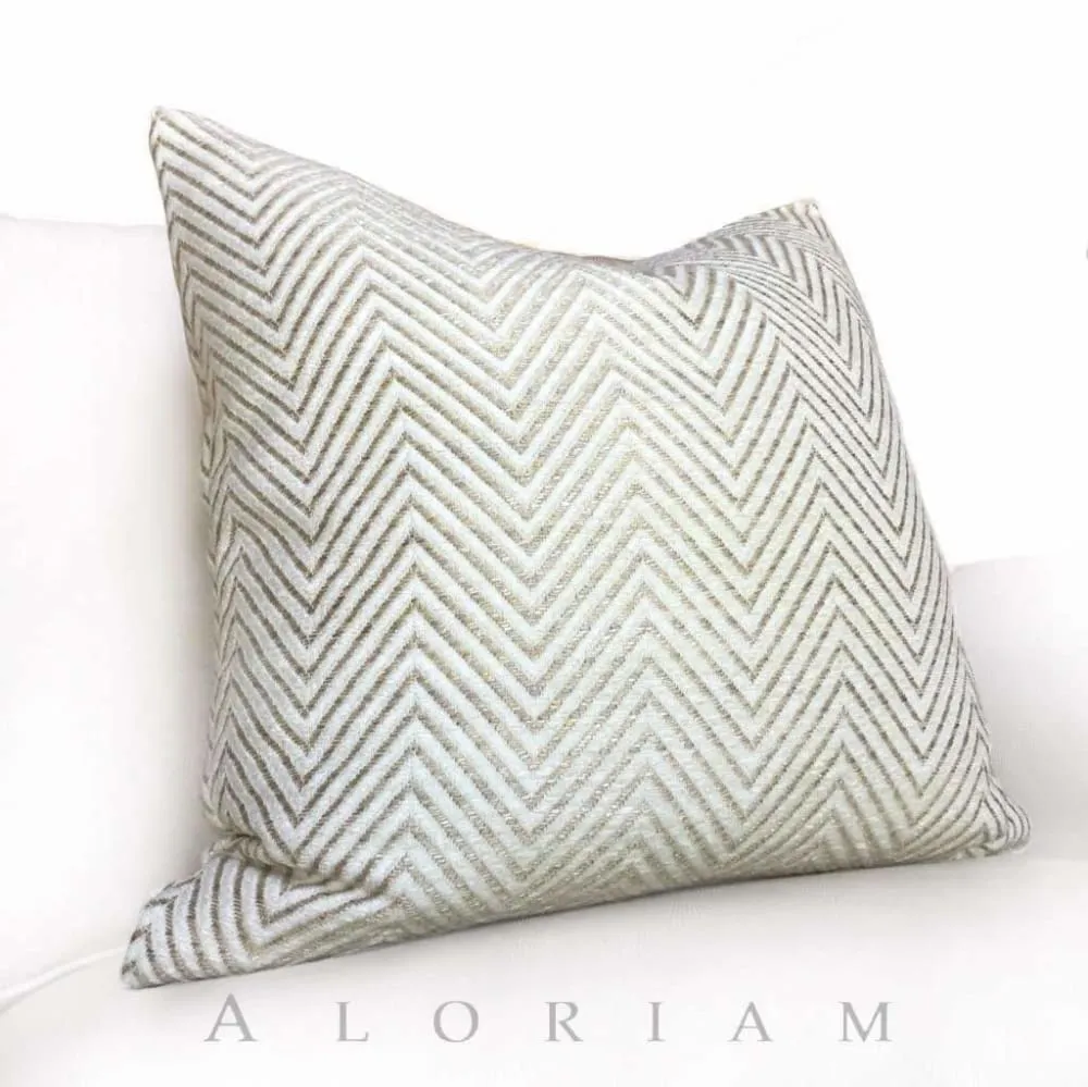 (CLEARANCE) Kravet Candice Olson Entrigued Ginger & Cream Herringbone Pillow Cover