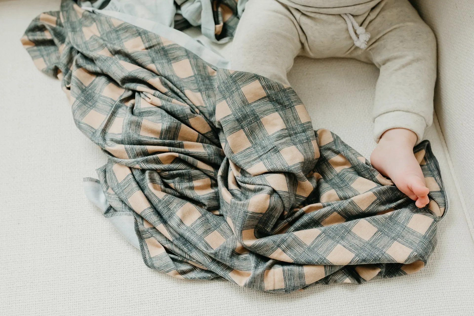 Copper Pearl Billy Knit Swaddle Blanket