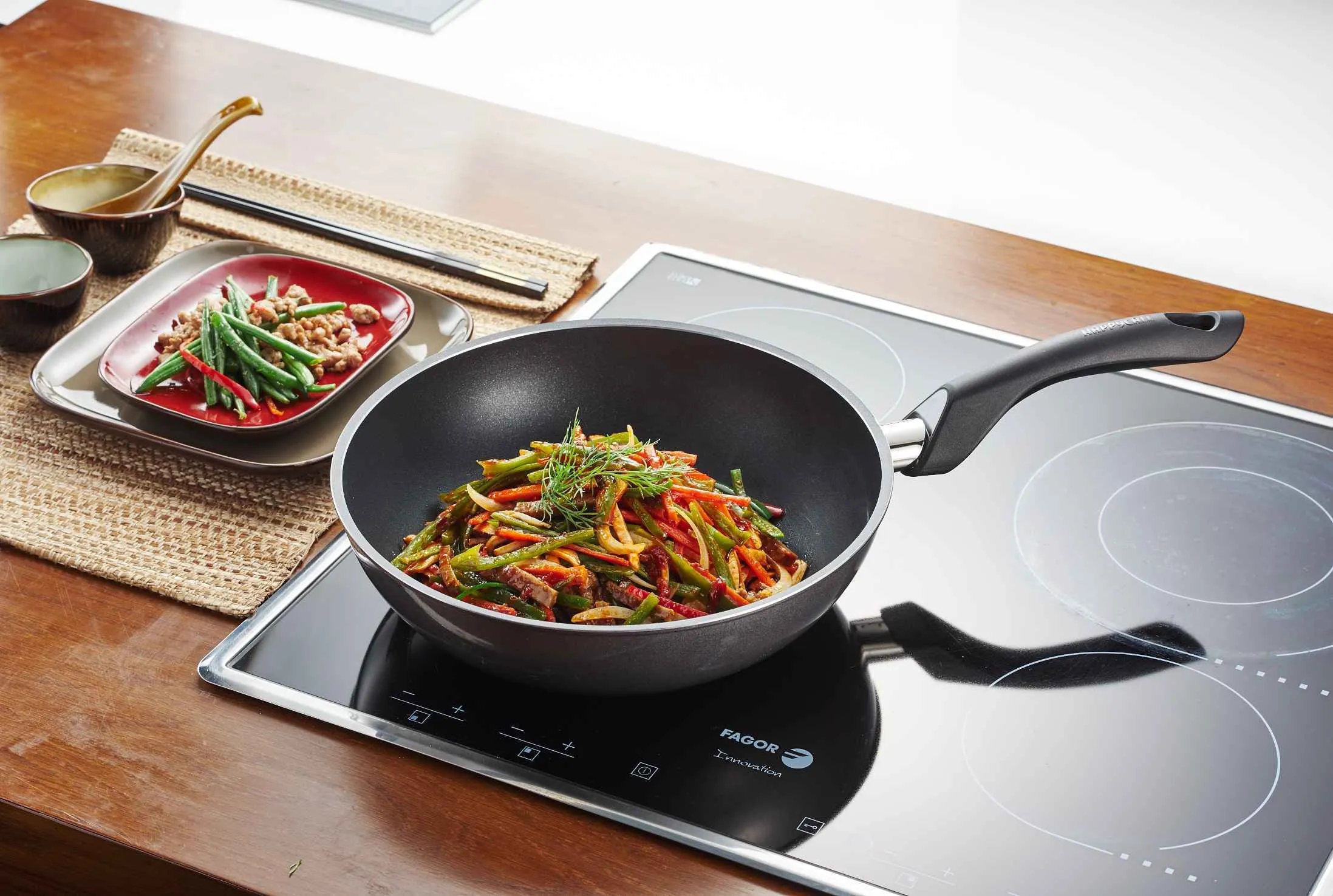 Happycall Titanium Wok, 11in (Induction Capable)