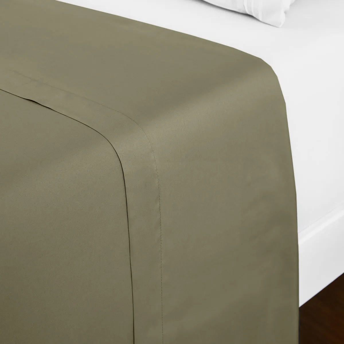 Iconic Microfiber Flat Sheet (Dark Colors)