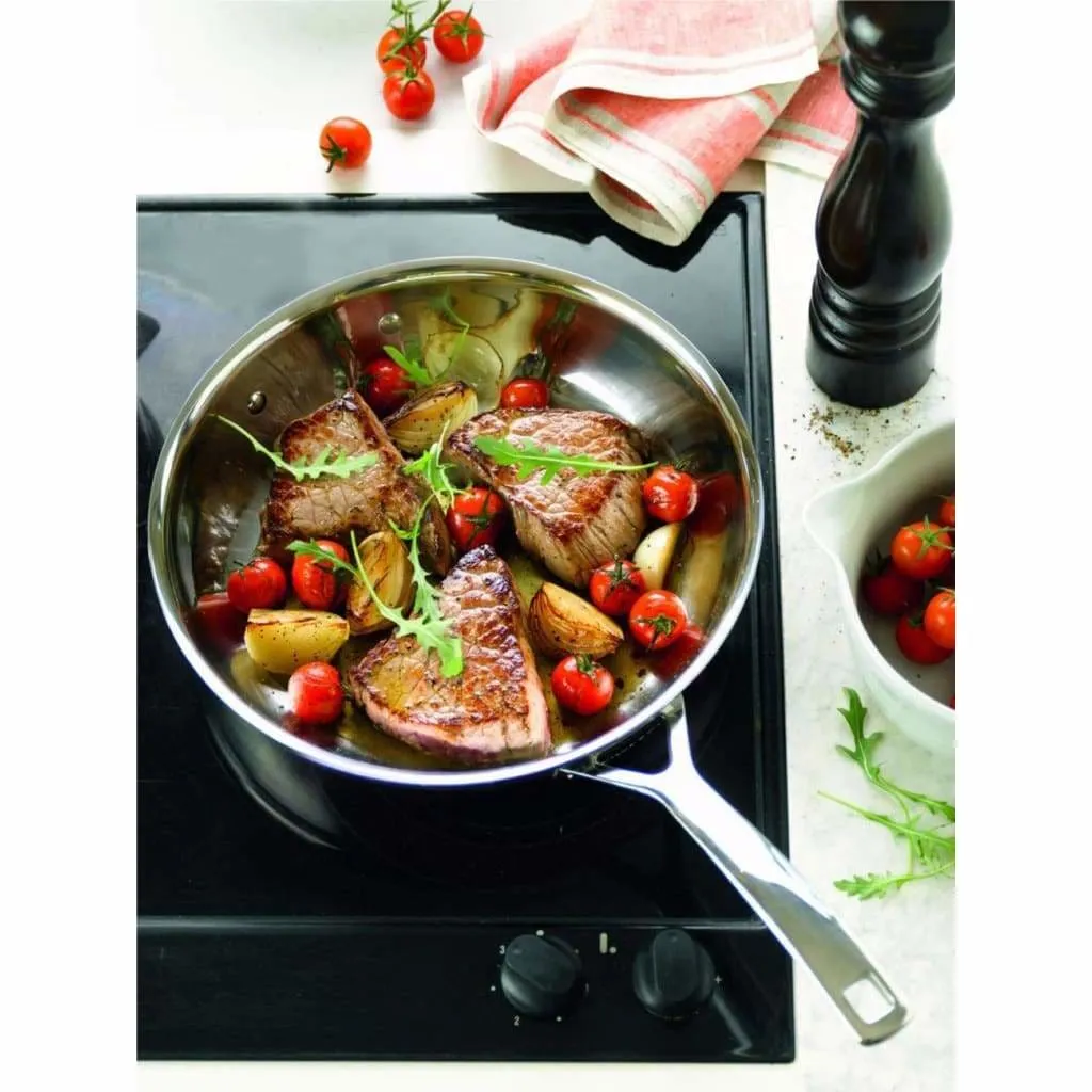 Le Creuset 3-ply Stainless Steel Uncoated Frying Pan