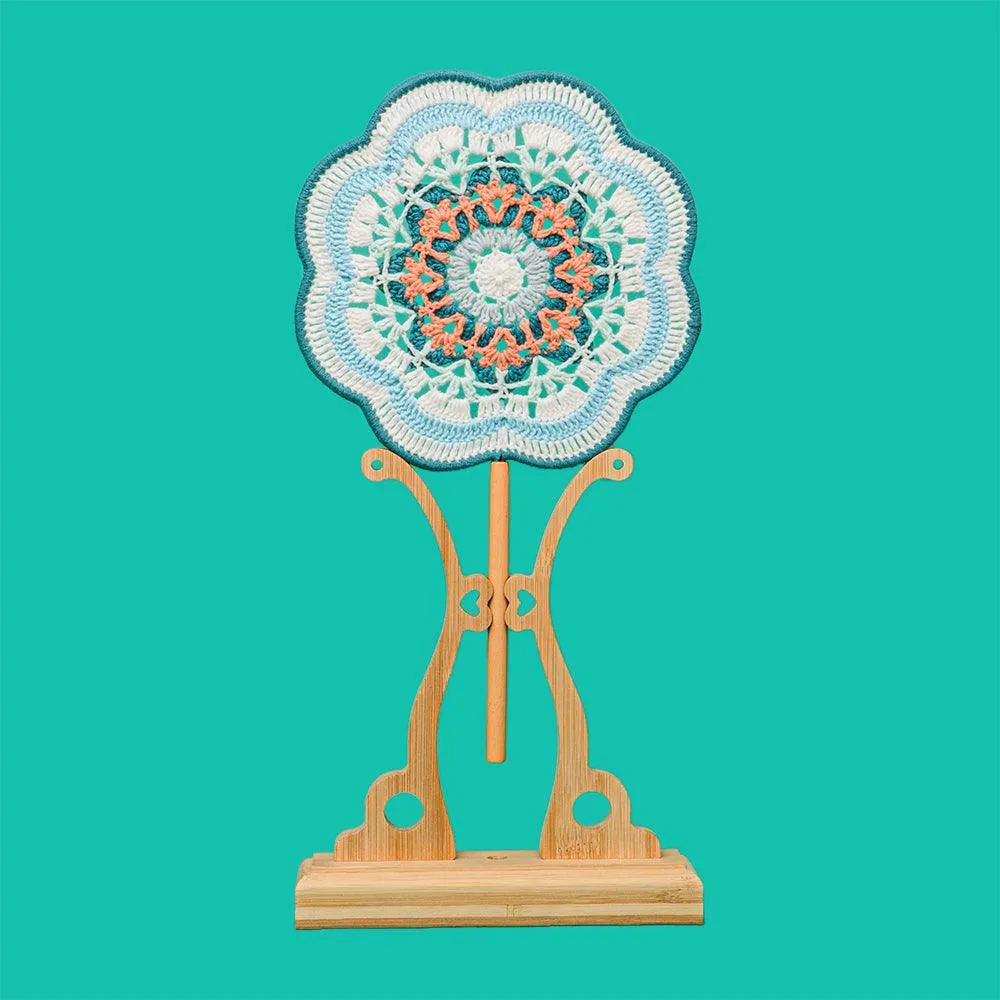 Light Blue Totem Fan Crochet Kit