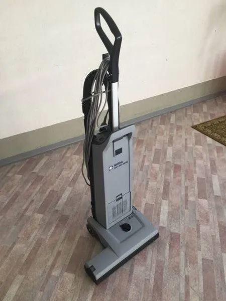 Nilfisk GU455 Dual Motor Upright Vacuum Cleaner Replaced By VU500 15 Inch