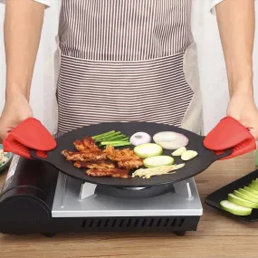 Non-stick round frying pan for grills and kitchens