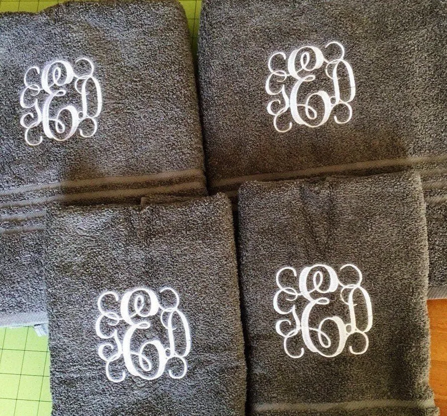 Personalized Monogram Bath Towel Sets ,Wedding Gifts,Bathroom Decor