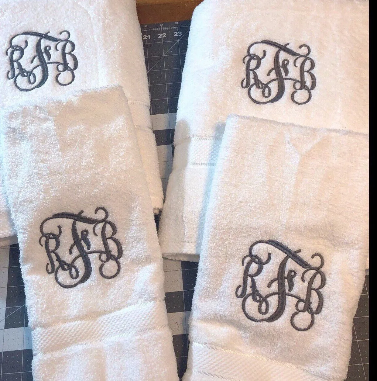 Personalized Monogram Bath Towel Sets ,Wedding Gifts,Bathroom Decor